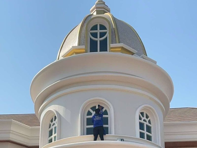 เช็ดกระจกอาคาร-โชว์รูม อุบลราชธานี